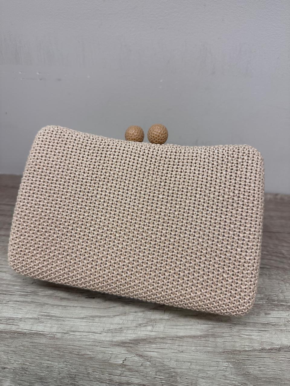 Clutch 0022 - Areia